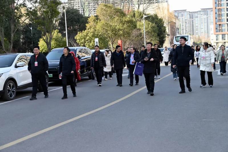 640_wx_fmt=jpeg&from=appmsg&tp=webp&wxfrom=5&wx_lazy=1&wx_co=1 (2).jpg